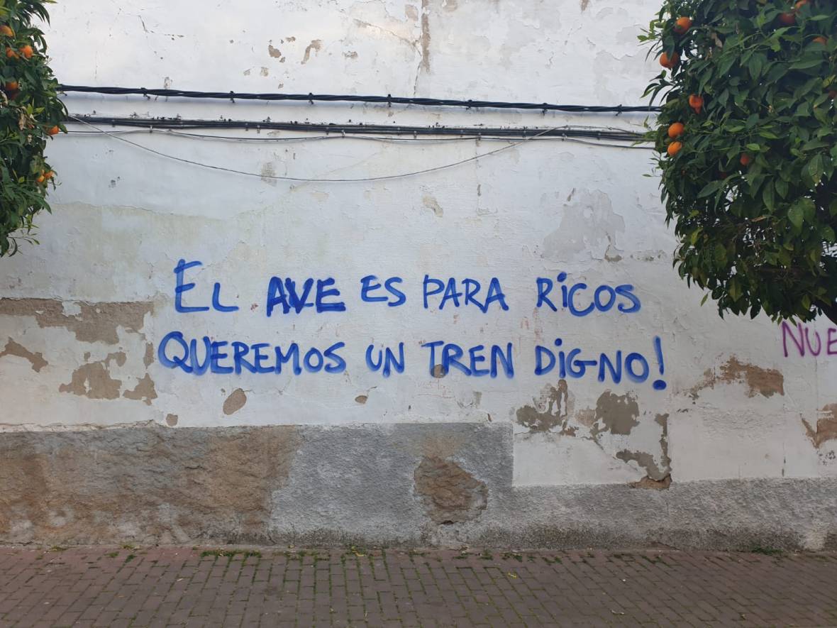 feefb0e9-4099-4bfa-868a-3e92973656ae